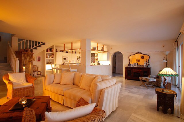 Kitchen and eating area