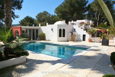 villa in Roca Llisa