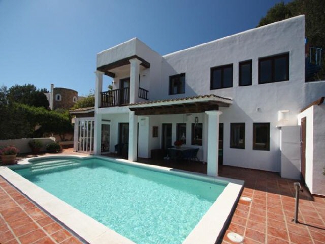 house in Cala Llonga for sale