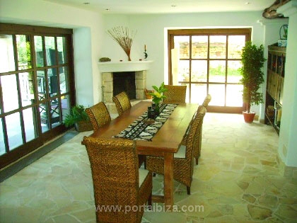 Dining room with access to the terrace