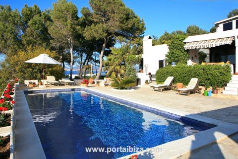 villa in Cala Conta