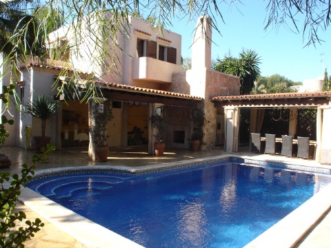 house in San Carlos