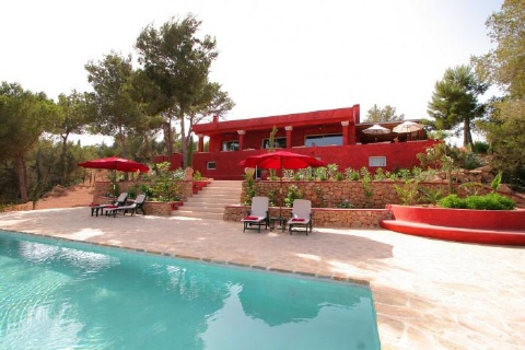 villa in Roca Llisa