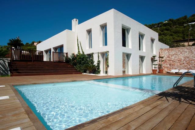 villa in Salinas