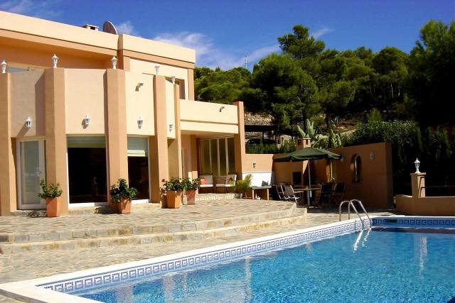 villa in Roca Llisa