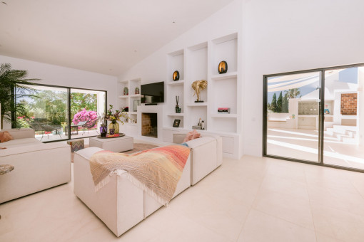 Bright living area