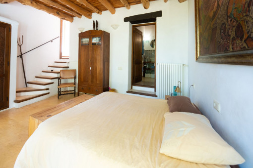 A total of 3 bedrooms
